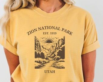 Zion National Park Shirt, Comfort Colors®, Zion NP Gift, Camping, Hiking, Utah Trip, Utah Vacation, Retro National Park Tee, Vintage Utah