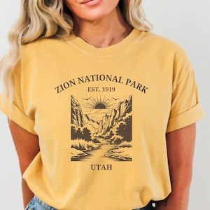 Zion National Park Shirt Utah Retro Vintage Hiking Gift Zion National Park Shirt Utah Retro Vintage Hiking Gift