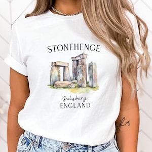 Stonehenge Shirt, England Trip TShirt, Softstyle Tee, Watercolor, England Vacation T Shirt, Cute Stonehenge T-Shirt, Stonehenge Souvenir