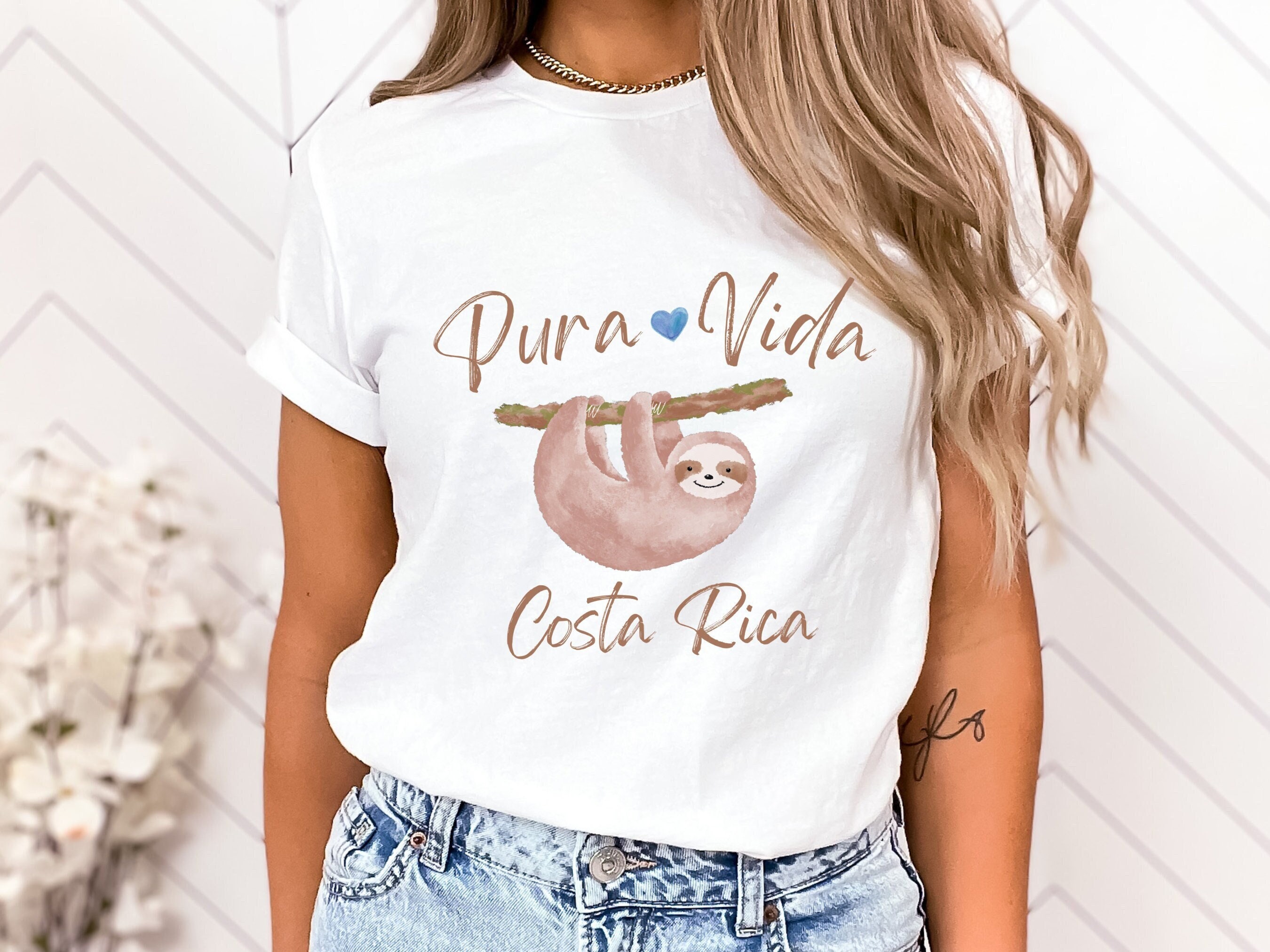 Pura Vida Costa Rica Shirt, Sloth Tshirt, Sleepy' Water Bottle