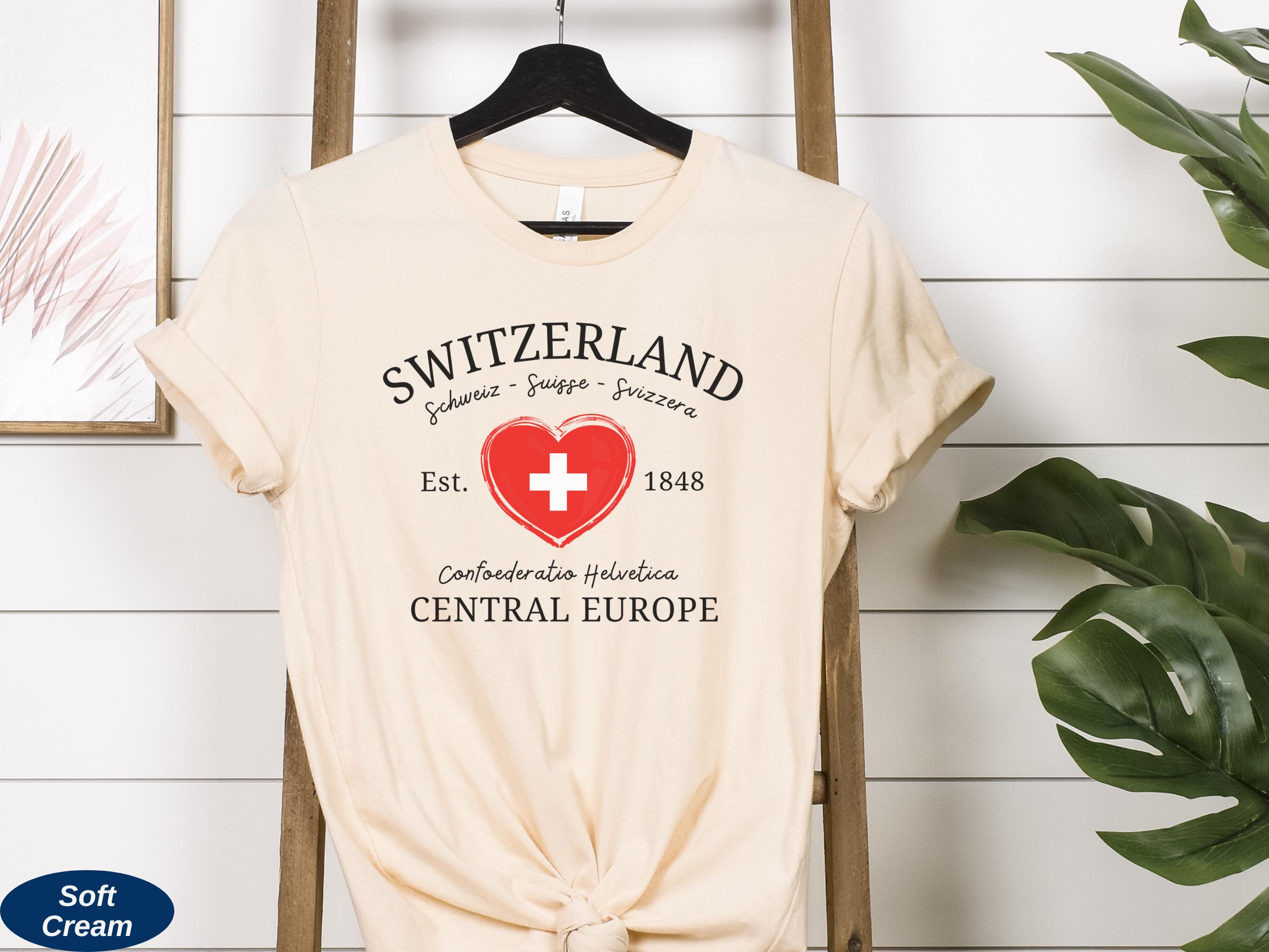 Shirtracer Baumwolltasche 'Schweiz Schriftzug Mit Flagge' – 42x38 Cm, 100% Baumwolle, 67 Cm Trageriemen