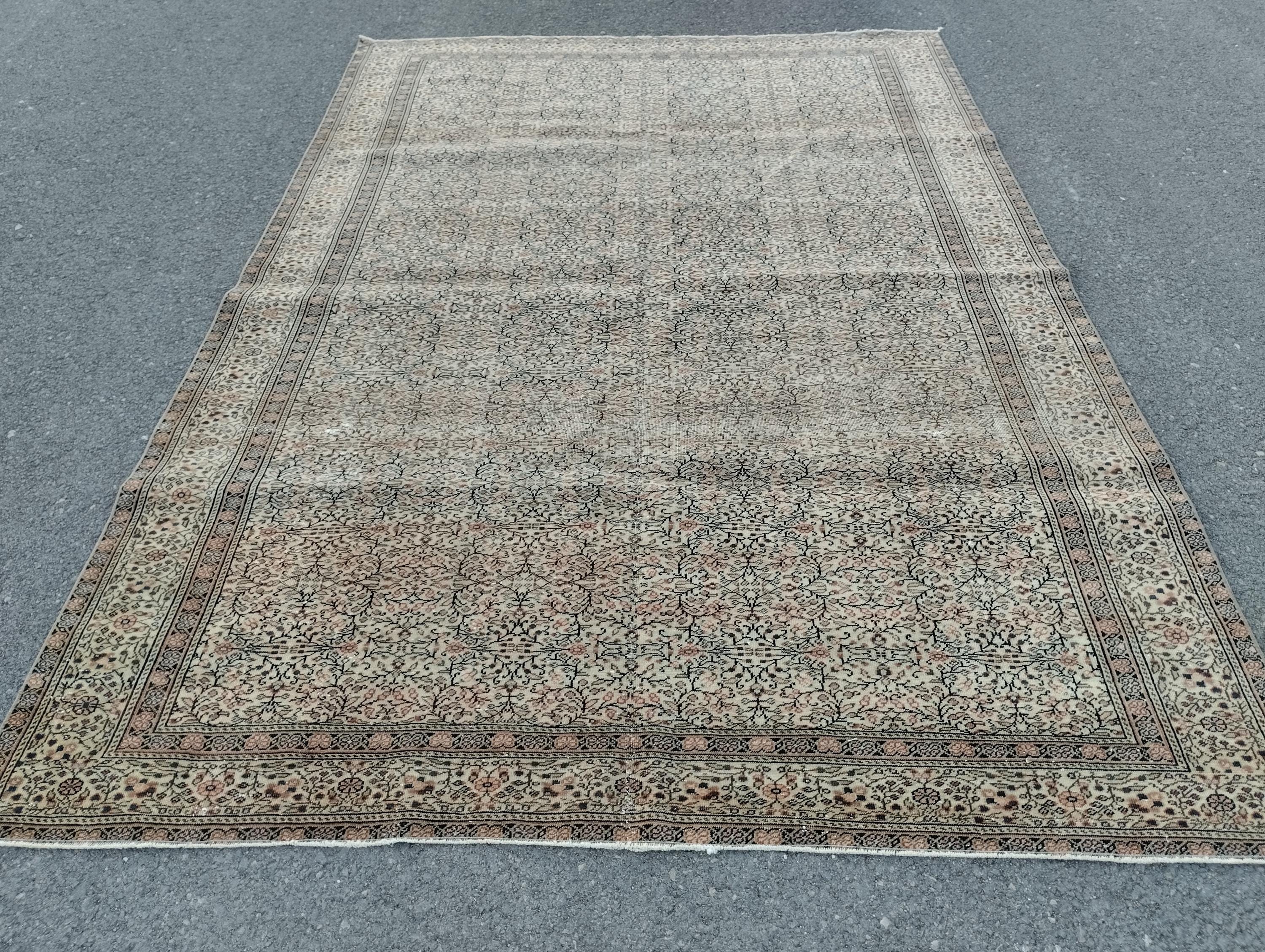 Handmade 6x9 Turkish Oushak Rug: Vintage Wool & Cotton Area Rug