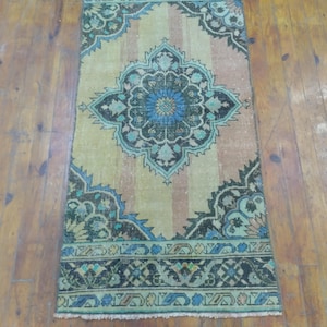 Vintage Turkish Wool Rug: Handwoven Anatolian Oushak Rug (2.1x4.7 ft)
