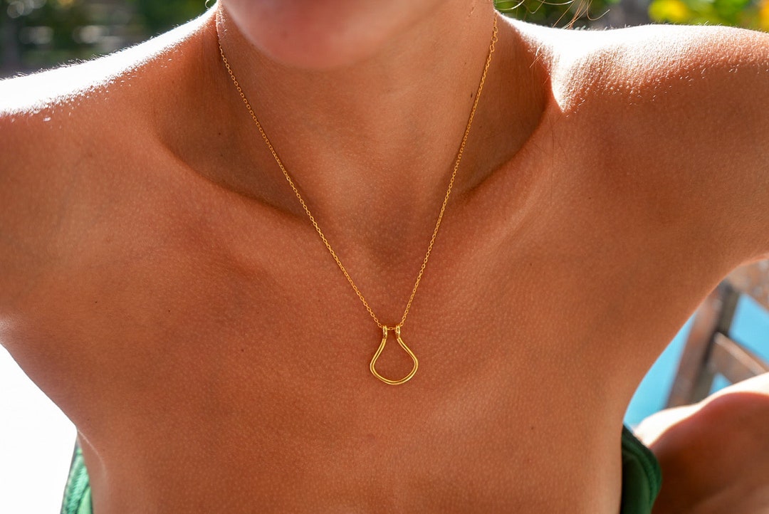 Dainty Ring Holder Necklace Horseshoe, Drop Ring Holder Necklace