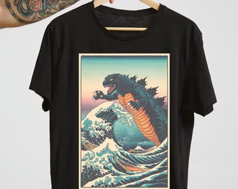 Japanese Art dragon Wave T-Shirt: Funny Anime Tee