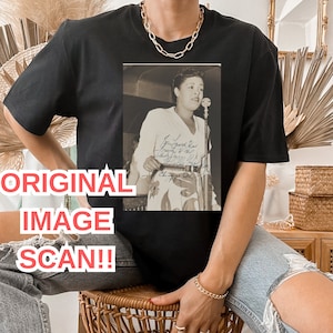 Billie Holiday Tee, Vintage Album Cover Artwork T Shirt, Jazz Singer Tshirt, Black Music History, Aesthetic, Ladies, Men, Band Shirt - Etsy Polska Billie Holiday Tee, Vintage Album Cover Artwork T Shirt, Jazz Singer Tshirt, Black Music History, Aesthetic, Ladies, Men, Band Shirt - Etsy Polska