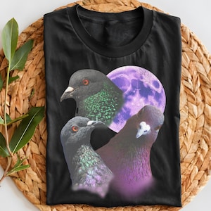 スタイリッシュなピジョンレトロシャツ、ビンテージピジョンムーンTシャツ、面白いミームTシャツ、ピジョン愛好家、鳥愛好家ギフトシャツ、面白い鳥シャツ。