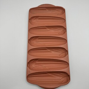 Vintage Nordic Waren Corn baking tin Made in Minneapolis