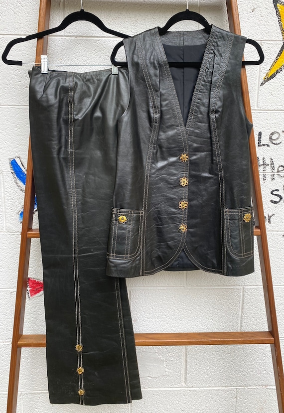 Tripp's Store : Vintage black leather 70's pantsui