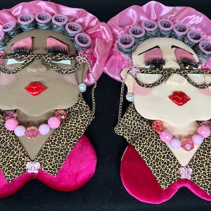Glam Maw , Glam Maw wreath Attachment, Wreath embellishment, 3 D Character head , Everyday wreath, Grandparents wreath attachment