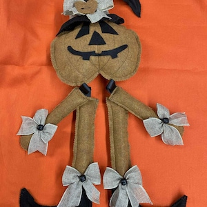 Primitive Pumpkin, Rustic Pumpkin, Pumpkin Attachment, Wreath Attachment, Primitive Decor, Fall Decor, Pumpkin Decor, Rustic Decor, Autumn
