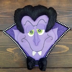 Vladimir the vampire wreath attachment, Vampire, Dracula wreath attachment, Spooky wreath attachment, Halloween wreath attachment Vampire