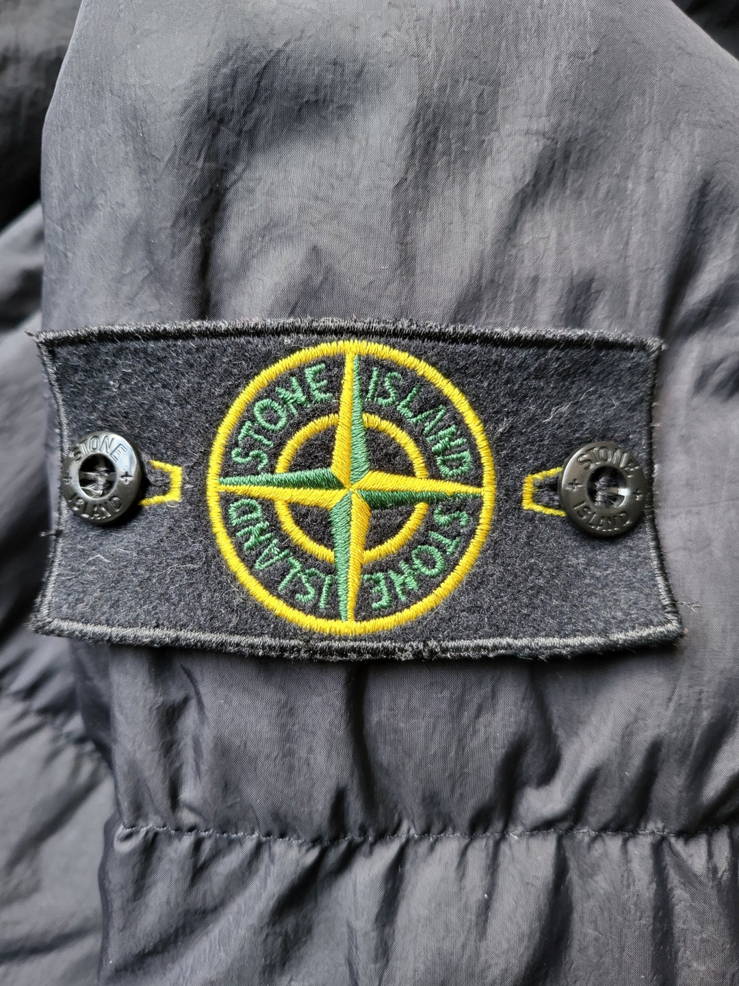 GENUINE Stone Island Badge and 2 Buttons and NECKTAG - Etsy UK