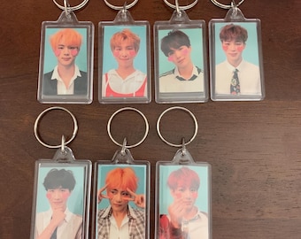 bts keychains ! (read desc)