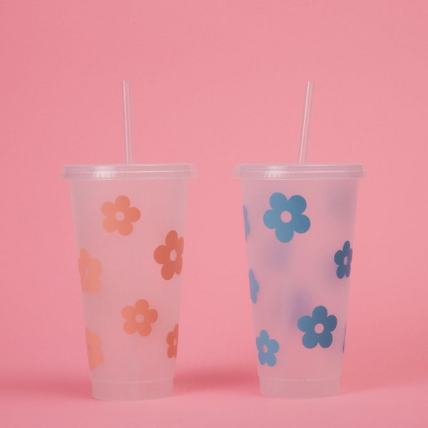 Reusable Daisy Flower Cold Coffee Clear Cup W/ Lid & Straw, Cute Colorful Floral Travel Cup, Iced Coffee To-Go Cup, Sustainable Gift