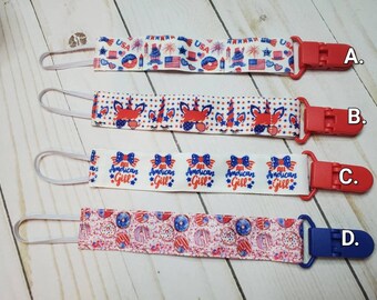 Pacifier Clips / Fourth of July / Patriotic / Baby Shower Gift