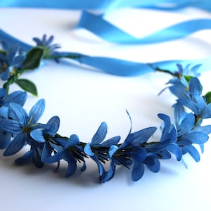 Blue flower wreath for hair or hat, Blue flower hair accent crown, Every day flower for hair