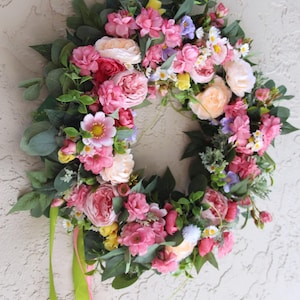 Corona floral de verano, peonía rosa, decoración de flores silvestres para puerta de entrada, detalle floral para puerta