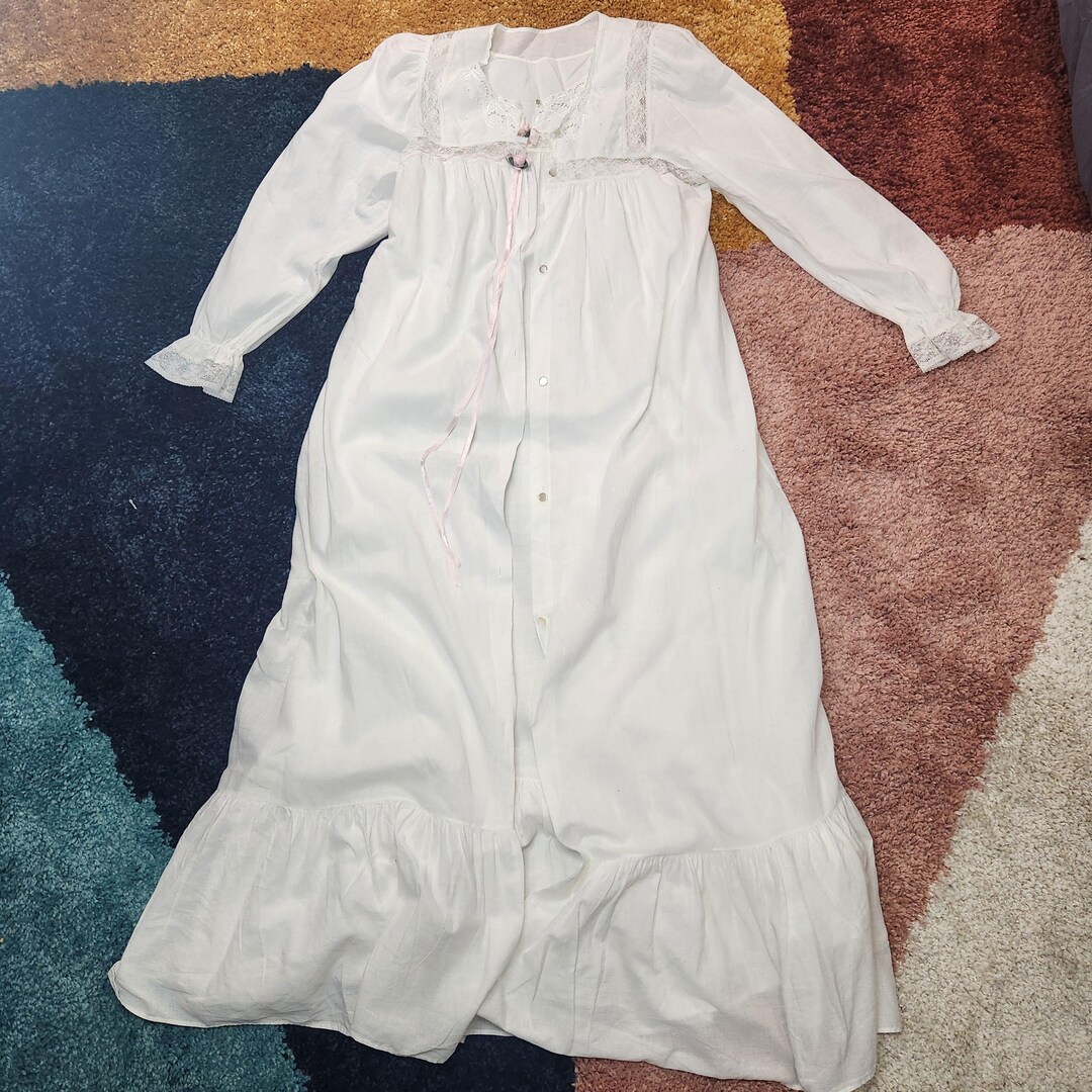 Retro White Robe Vintage 70s White Lace Nightgown & Robe Set: Fairycore Cottagecore - Etsy