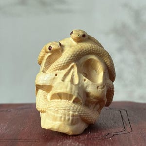 Hand Carved Wooden Human Skull, Natural Solid Wood Anatomy Sculpture, Realistic Skull Decor, Gothic Art, Halloween Prop, Snake sculpture 965