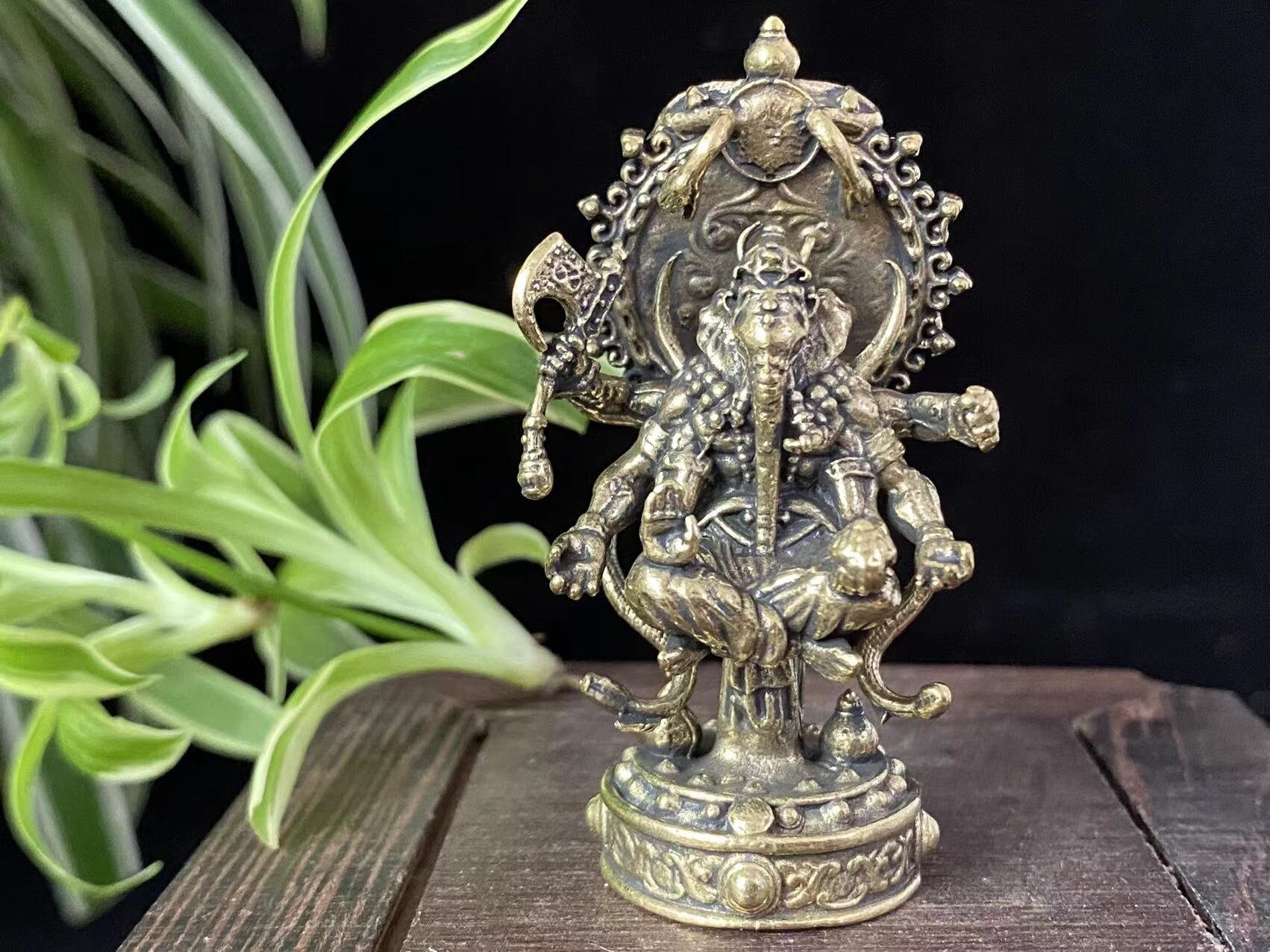 密教仏像 白財神像 車載神像 銅製 置物 チベット銅象神像富と幸運の置物仏教寺院の装飾瞑想、仏像ホーム