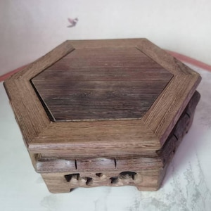 Handcrafted Natural Wood Footed Base Display Stand Holds Vase Base, Asian Oriental Brown Wood Plant Jar Display ,Sandal Wood Antique Holder