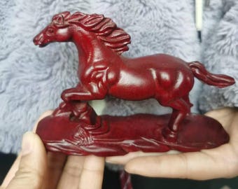 Natural red wood Horse, Minimalist Home Table Decor, Sculpture of Horse Handicraft Home decor Carved Statue Gift .