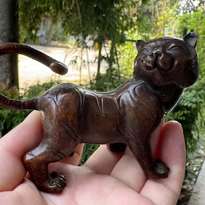 Copper zodiac tiger Sculptures Statue Copper Lucky Animal Attract Wealth Big Cat Figurine Office Desk  tea pet  Fengshui dragon Decor YM308