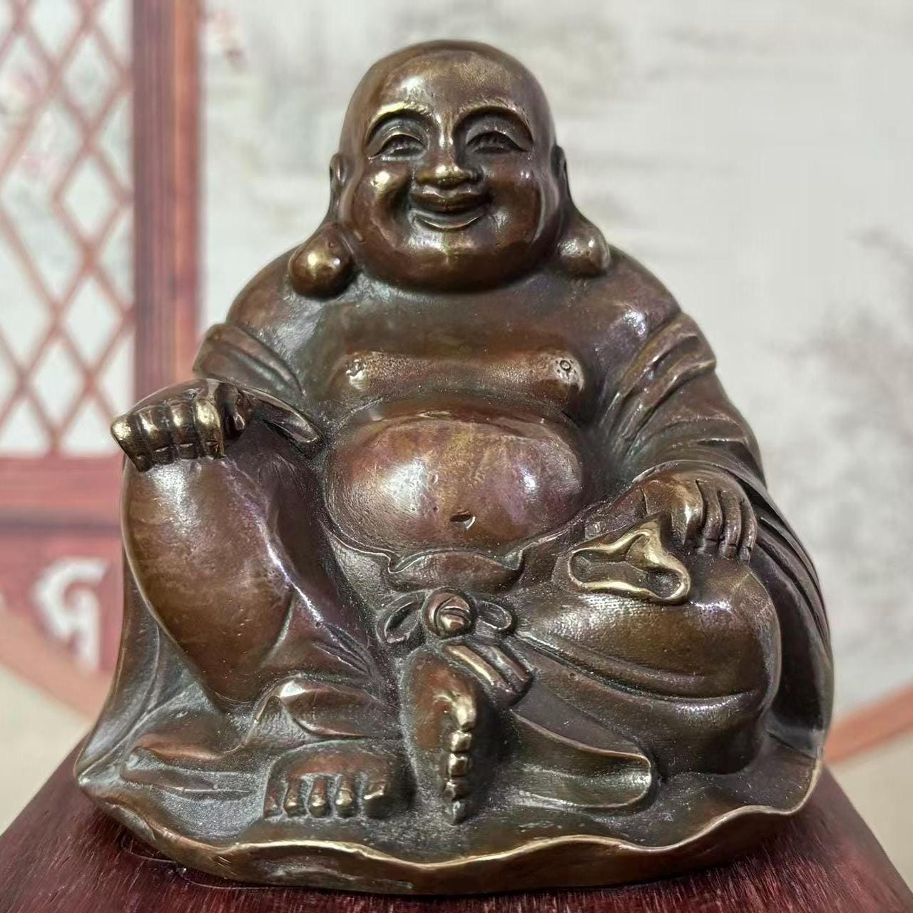 金属製 笑顔の仏像 置物 銅製の幸福な笑い弥勒仏の富の像、笑う微笑む仏像ブダイ像仏教幸福富の