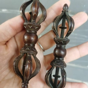 Pair Vintage Copper Vajra Phurba Creative Handmade Buddha Vajra Meditation Decoration,Tibetan Dorje Buddhism Mahakala amulet vajra pendant .