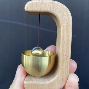 Brass Bell for Door Opening Decorative Wooden bell/ Hanging Bell Windows and Refrigerators Doorbell for Business When Entering Chime YM159
