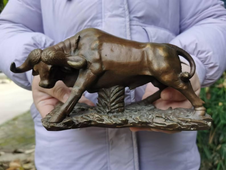 Vintage Wall Street Bronze Fierce Bull OX Statue, Feng Shui Bull ...