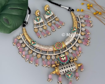 Dual Tone Designer Hasli Necklace