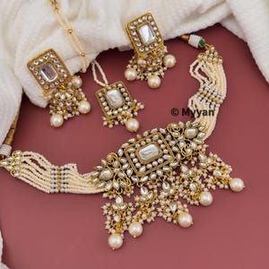 Kundan choker necklace/White kundan set with tika/Bridesmaid jewelry/Punjabi jewelry/Bollywood wedding jewelry/statement necklace