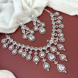 White gold plated diamond statement necklace/Indian cz diamond jewelry set/Pakistani jewelry/Cocktail reception jewelry/Wedding Gown jewelry