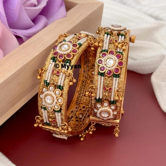 High End Beaded Pearl and Kundan Bangles/gold Replica Bangles - Main Image
