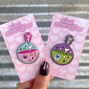 Potion Poison Bottle - Enamel Pin