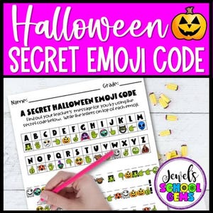Könnte beinhalten: Ein Arbeitsblatt zum Thema Halloween mit dem Text "Halloween SECRET EMOJI CODE" auf rosa Hintergrund. Das Arbeitsblatt enthält einen Emoji-Code und eine Hand, die einen rosa Bleistift hält. Gelbe Bleistifte und ein Logo sind ebenfalls sichtbar.