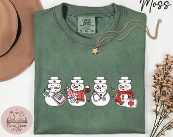Christmas Snowman Nurse T-Shirt, Nurse Christmas Shirt, Christmas Nurse Team Tee, Nurse Gift, Snowman Nurse Tee, Hospital Party Shirt