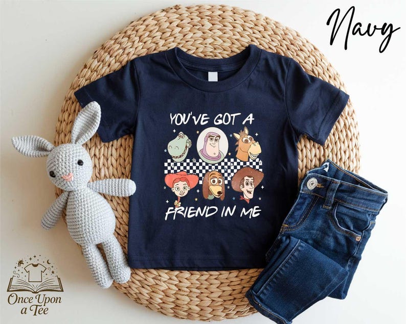 Camiseta de Toy Story "Tienes un amigo en mí", camiseta de Disney, camiseta de fiesta de Woody y Buzz de Toy Story, camiseta de Disney Toy Story, suéter de Friends imagen 2