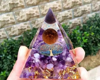 Pirámide de cristal de orgonita