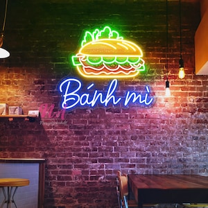 Bánh Mì Neon Sign: Vietnamese Restaurant Wall Decor