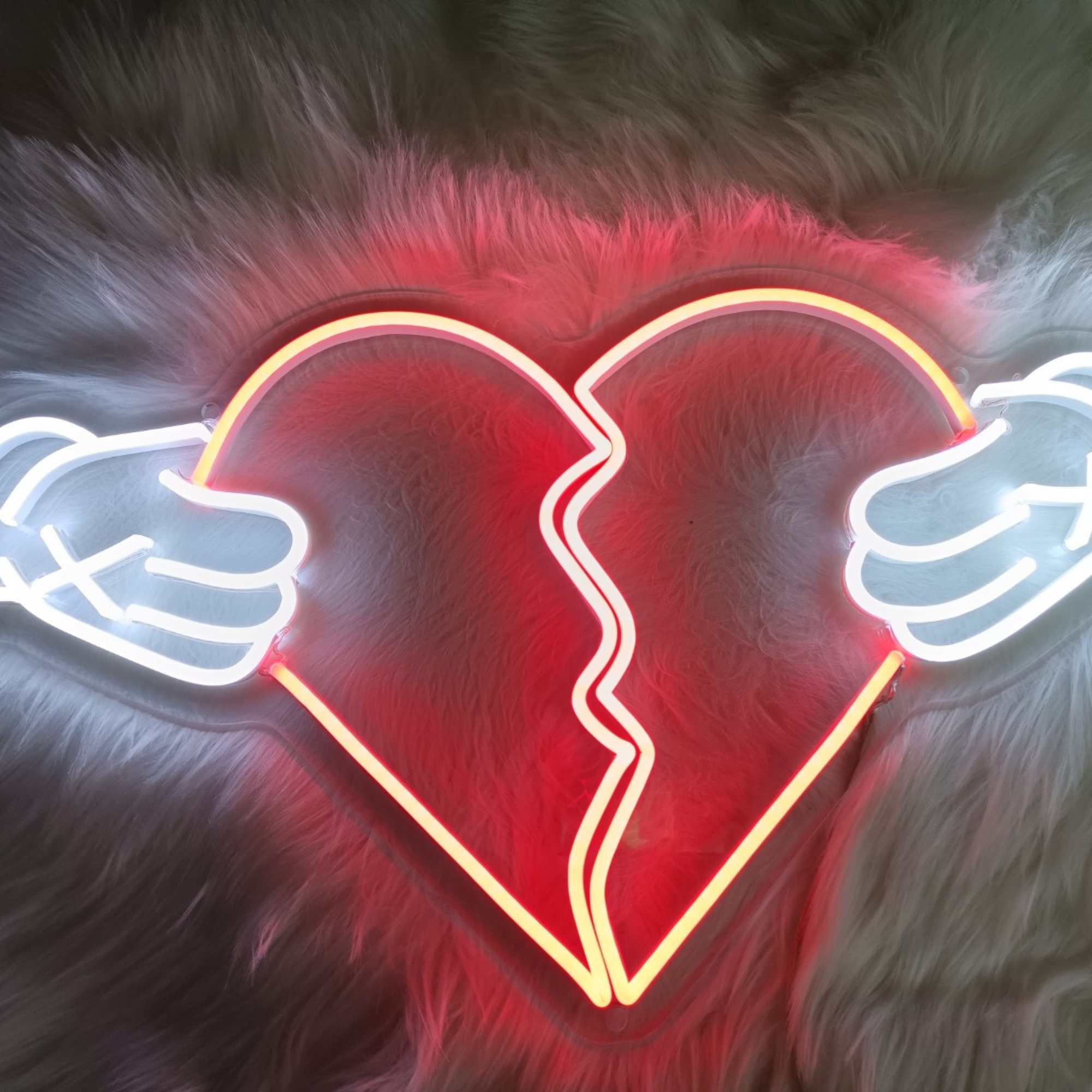 Heartbreak Neon Sign: Custom Broken Heart Wall Art - Etsy