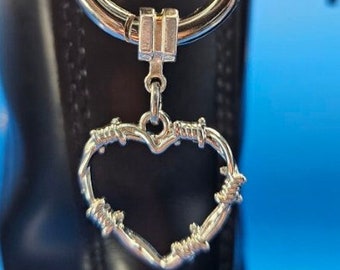 Barbed Wire heart boot charms - for your Dr. Martens boots.