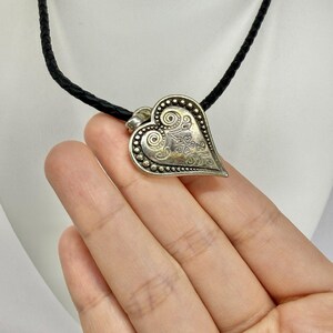 BRIGHTON Ophelia Heart Pendant Silver Tone Vintage Necklace Jewelry N567 image 4