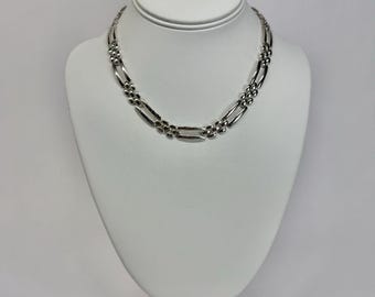 MONET Geometric Link Chain Silver Tone Vintage Necklace Jewelry N598