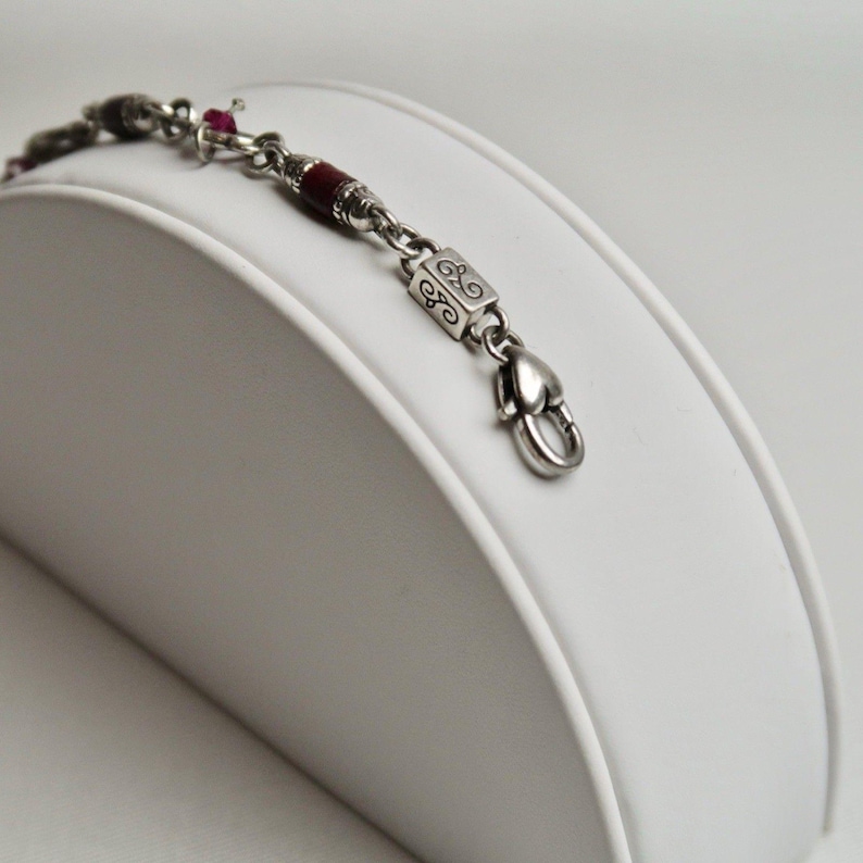 BRIGHTON Heartsong and Hope Burgundy Charm Vintage Bracelet Jewelry Br52 image 5