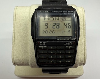 CASIO DBC-32 Databank Calculator Rubber Quartz Men Vintage Watch