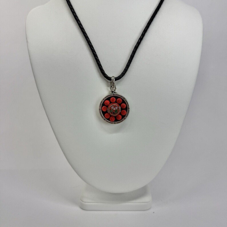BRIGHTON Pagoda Cloisonné Ciondolo tono argento Collana vintage Gioielli N570 immagine 3