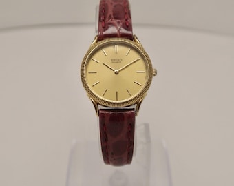 Vintage Seiko 2G38 010A Roman Numeral Dial Lady Quartz Watch Japan